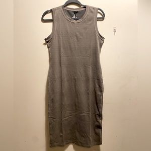 prAna Becksa Dress Size Medium Dark Gray lightweight comfortable stretchy NWT